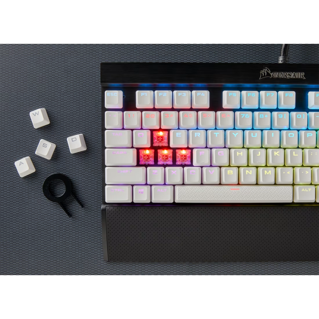 CORSAIR GAMING PBT Double-shot Keycaps Full 104/105-Keyset - White.