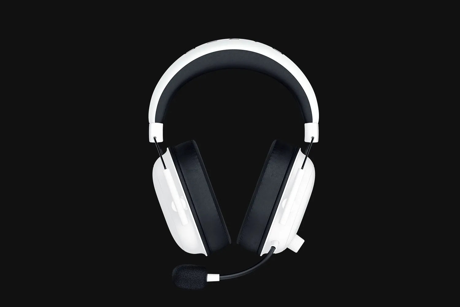 Razer BlackShark V2 HyperSpeed Wireless + Bluetooth Gaming Headset - White.